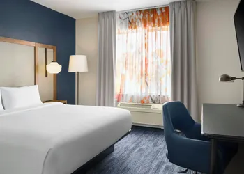 Fairfield Inn & Suites by Marriott Sacramento Airport Natomas hotel thumbnail 7
