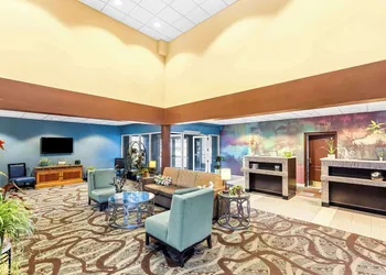 Best Western Holiday Manor hotel thumbnail 2