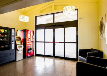 Motel 6 Austin, TX - Midtown hotel thumbnail 4