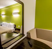 Motel 6 Austin, TX - Midtown hotel detail image 7