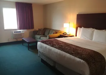 Boarders Inn & Suites by Cobblestone Hotels – Broken Bow hotel thumbnail 4