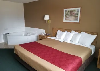 AmeriVu Inn and Suites - Stanley hotel thumbnail 6