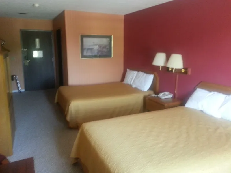 Americourt Hotel hotel detail image 6