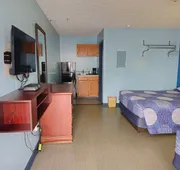 Travelers Inn and Suites hotel detail image 3