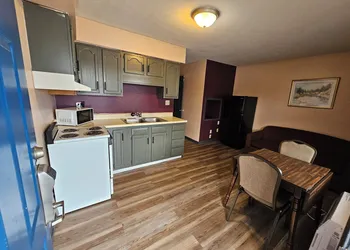 Travelers Inn and Suites hotel thumbnail 4