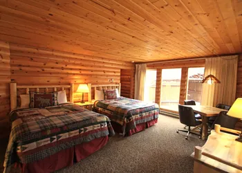 The Lodge At Lolo Hot Springs hotel thumbnail 5