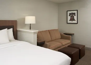 Hilton Garden Inn Philadelphia Center City hotel thumbnail 7