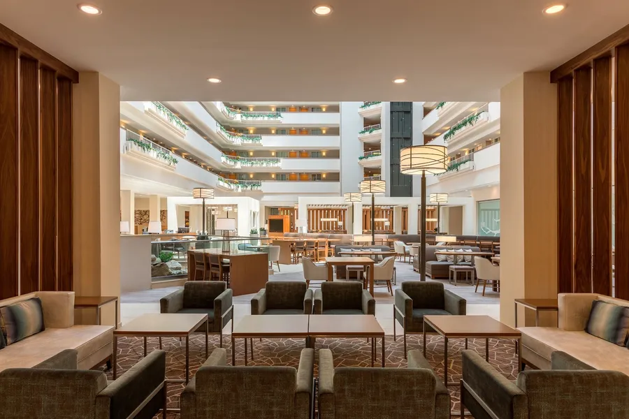 Embassy Suites Greenville Golf Resort & Conference Center hotel detail image 2