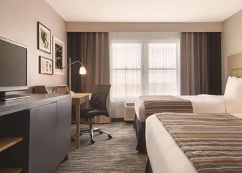 Country Inn & Suites by Radisson, Galena, IL hotel thumbnail 4