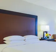 DoubleTree by Hilton Chicago - Alsip hotel detail image 5
