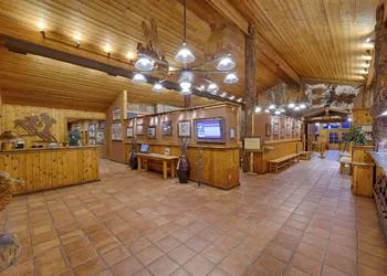 Red Cliffs Lodge Moab hotel thumbnail 2