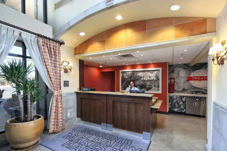 Hampton Inn & Suites Tucson-Mall hotel detail image 2