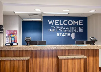 Hampton Inn Joliet - I-80 hotel thumbnail 3