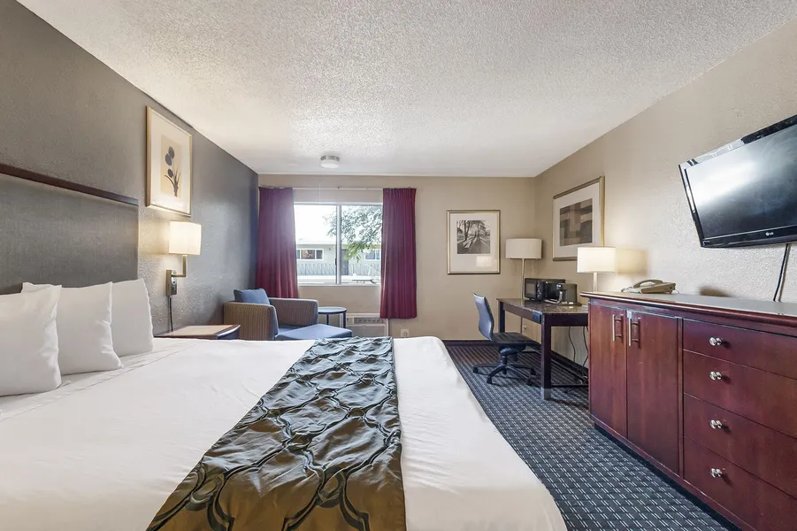 Heritage Inn Express Hayward hotel detail image 6