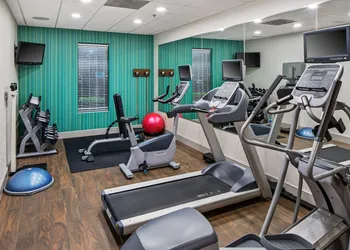 Holiday Inn Express Atlanta Airport - College Park by IHG hotel thumbnail 6