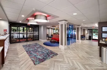 Hampton Inn - Naples - I-75 hotel thumbnail 4