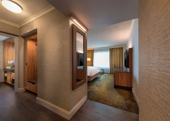 Hyatt Regency Calgary hotel thumbnail 3