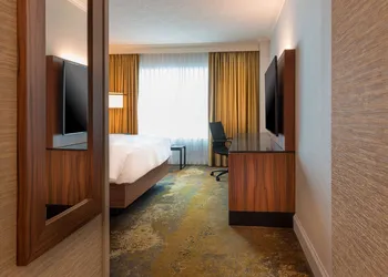 Hyatt Regency Calgary hotel thumbnail 4
