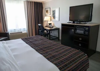 Country Inn & Suites by Radisson, Effingham, IL hotel thumbnail 8