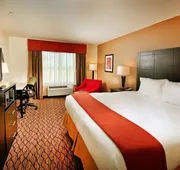 Holiday Inn Express Hotel & Suites Pearsall by IHG hotel detail image 7