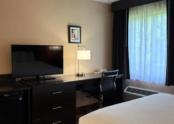 Baymont by Wyndham Plainfield/ Indianapolis Arpt Area hotel thumbnail 4