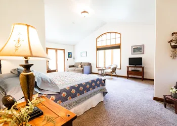 The Inn at Tern Lake hotel thumbnail 4