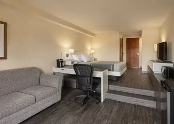Valhalla Hotel & Conference Centre hotel thumbnail 3