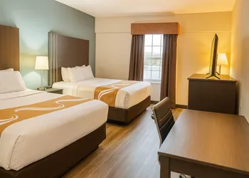 Village Inn & Suites hotel thumbnail 6