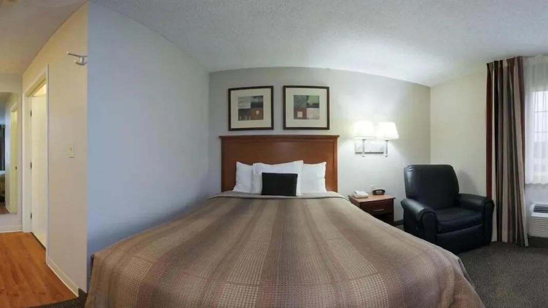 Candlewood Suites Rockford by IHG hotel detail image 2