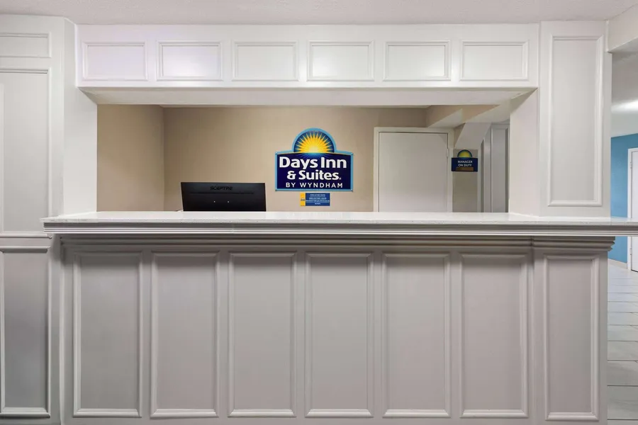 Days Inn & Suites by Wyndham Vicksburg hotel detail image 2