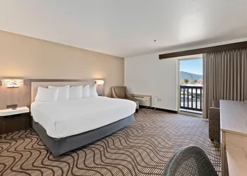 Sandpoint Hotel & Suites Downtown hotel thumbnail 5