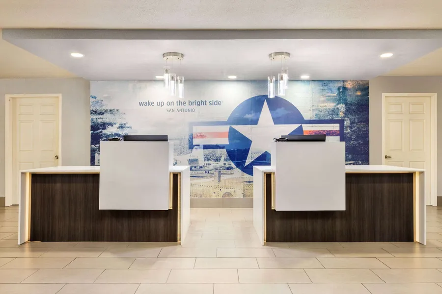 La Quinta Inn by Wyndham San Antonio Lackland hotel detail image 2
