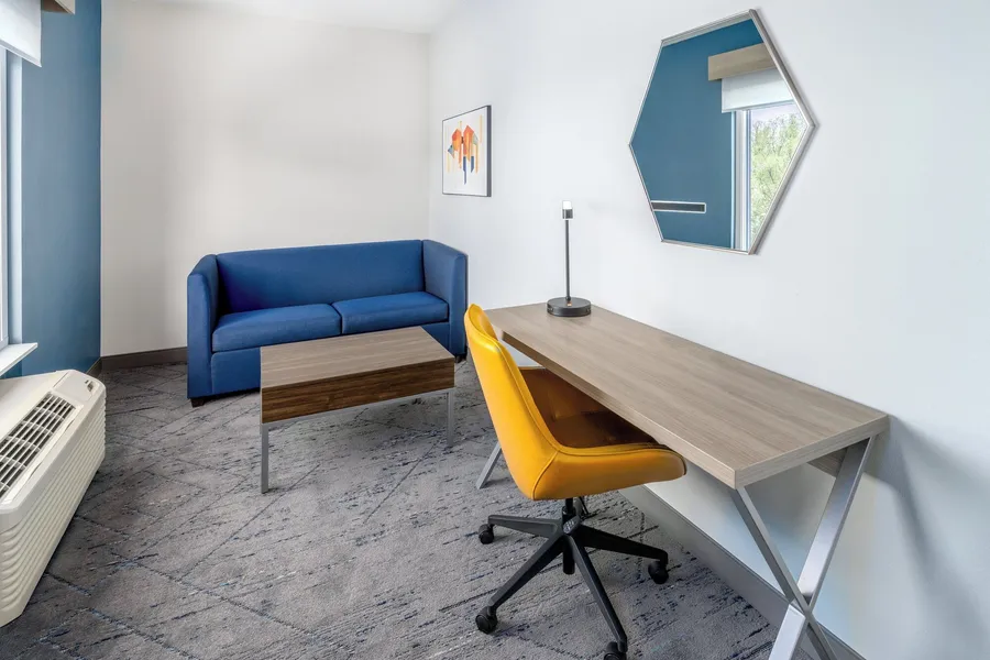 Holiday Inn Express Hotel & Suites Denver North - Thornton by IHG hotel detail image 2