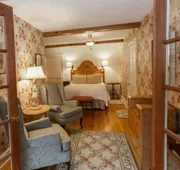 Arlington's West Mountain Inn hotel detail image 7