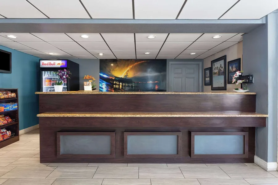 La Quinta Inn by Wyndham Cocoa Beach-Port Canaveral hotel detail image 2