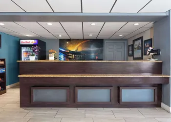 La Quinta Inn by Wyndham Cocoa Beach-Port Canaveral hotel thumbnail 2