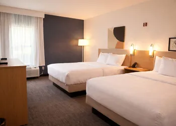 Spark by Hilton Terrell hotel thumbnail 6
