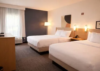 Spark by Hilton Terrell hotel thumbnail 6