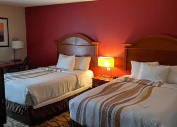 La Quinta Inn & Suites by Wyndham North Platte hotel thumbnail 6