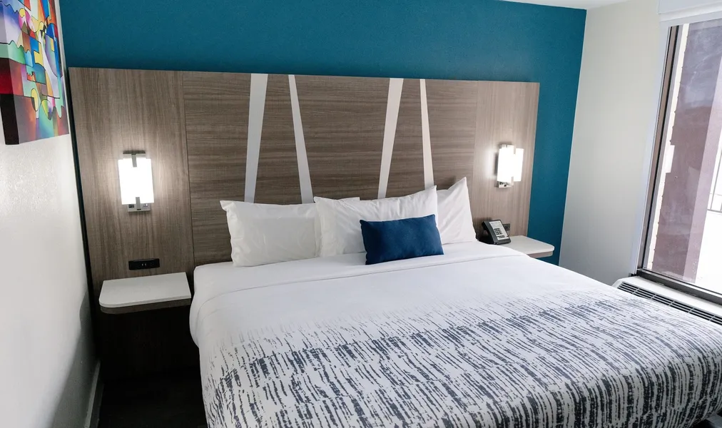 Serenity Stay hotel detail image 6