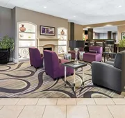 La Quinta Inn & Suites by Wyndham Buena Park hotel detail image 3