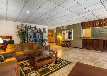 Quality Inn Barstow Route 66 hotel thumbnail 3