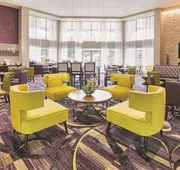 La Quinta Inn & Suites by Wyndham Fort Worth North hotel detail image 3