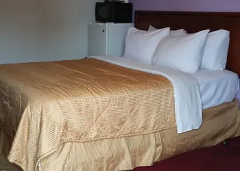 Crenshaw Inn Motel hotel thumbnail 4