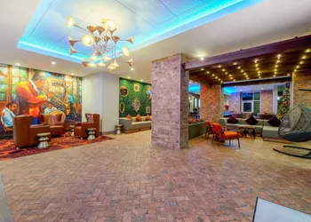 La Quinta Inn & Suites by Wyndham New Orleans Downtown hotel thumbnail 5