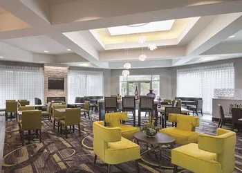 La Quinta Inn & Suites by Wyndham Orem University Pwy/Provo hotel thumbnail 2