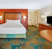 La Quinta Inn & Suites by Wyndham Albuquerque West hotel detail image 7