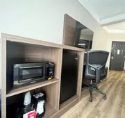 La Quinta Inn & Suites by Wyndham Jacksonville Butler Blvd hotel detail image 5