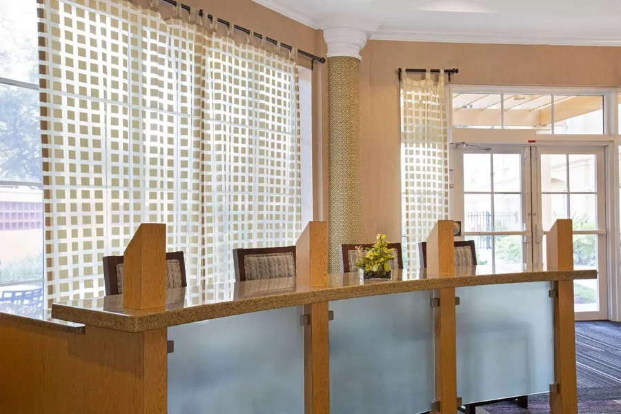 La Quinta Inn & Suites by Wyndham Miami Airport West hotel detail image 2