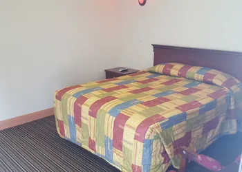 Travel Inn Motel hotel thumbnail 6